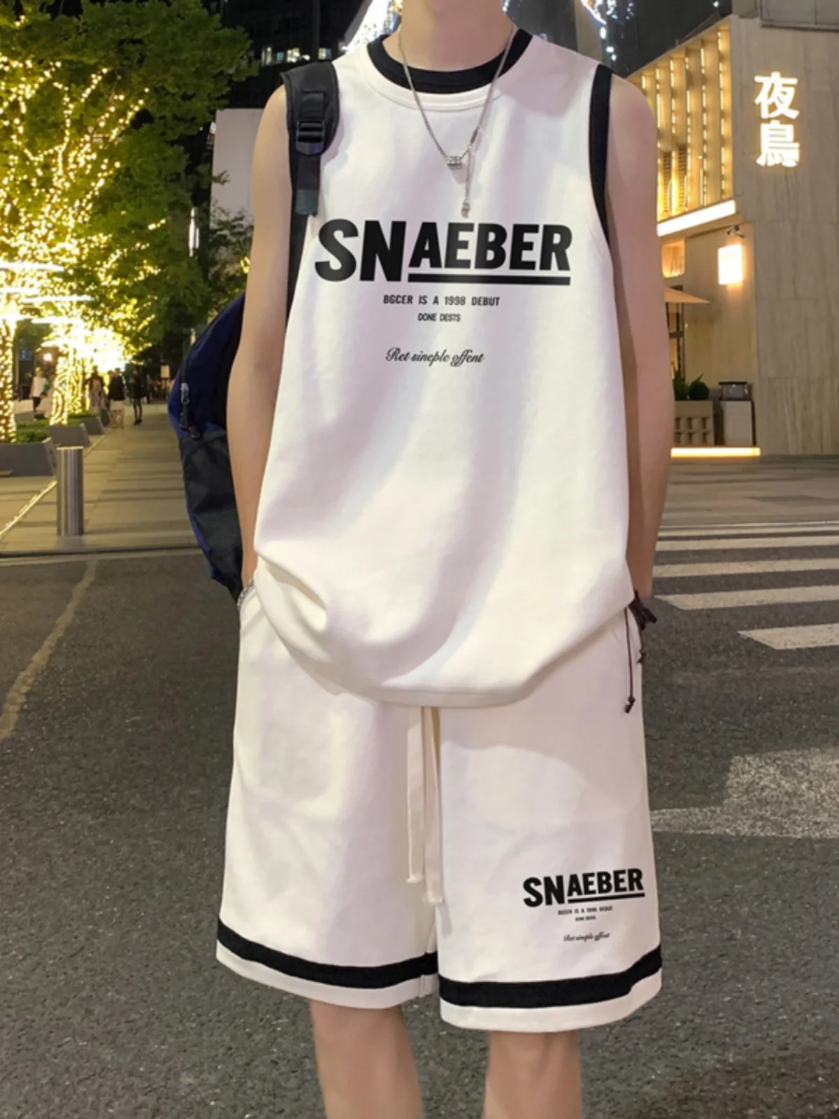 

American Retro Baskeall Set for Men Summer Bla White Splicing ort Sve orts Cool And Haome Youth Set Casual Spor...