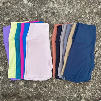 Seamless Cycling Shorts with Pocket 3 Solid Color Cycling Women Sport Yoga Short leggings Compression Support Sweat-Wickin Comprehensive Training Jog Internal Pocket 3