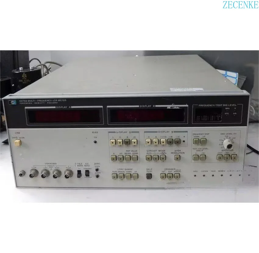 

H P 4275A Multi-Frequency LCZ Meter --
