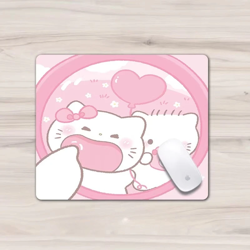 Novo Mouse Pad de Couro Pequeno e Fofo Hello Kitty de Alta Qualidade para Meninas, Mouse Pad Mini de Tamanho Pequeno para Escritório, Antiderrapante
