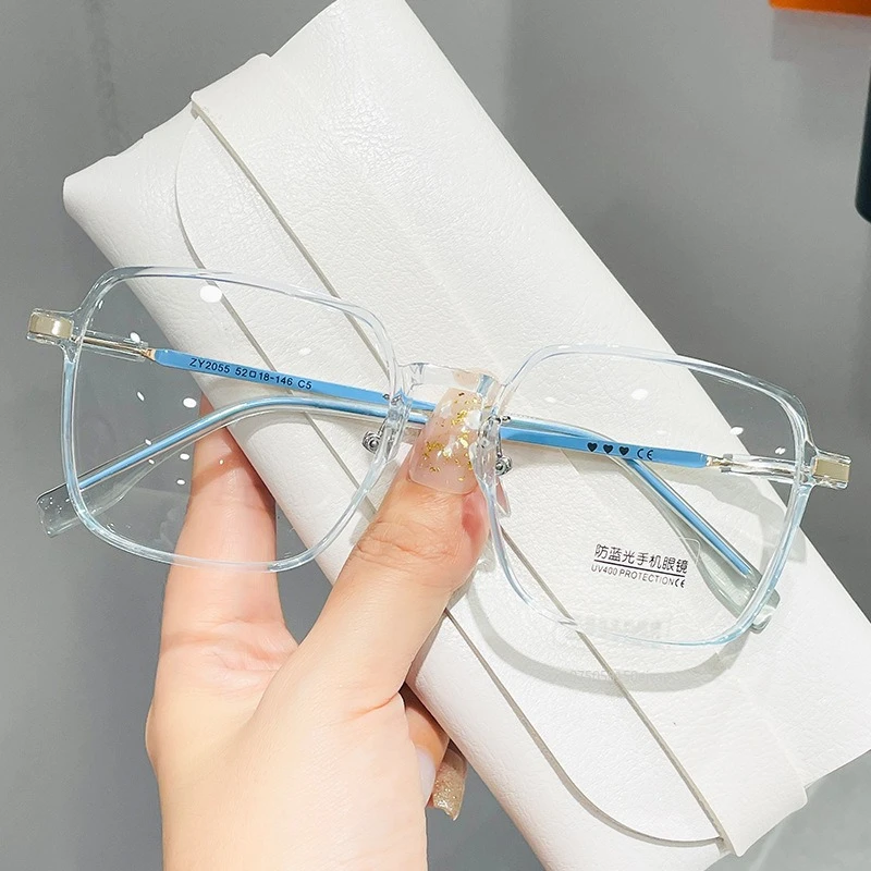 Retro Square Anti-Blue Light Glasses for Women Stylish Clear Frame Anti Radiation Myopia Glasses -1.0-1.5-2.0-2.5-3.0-3.5-4.0