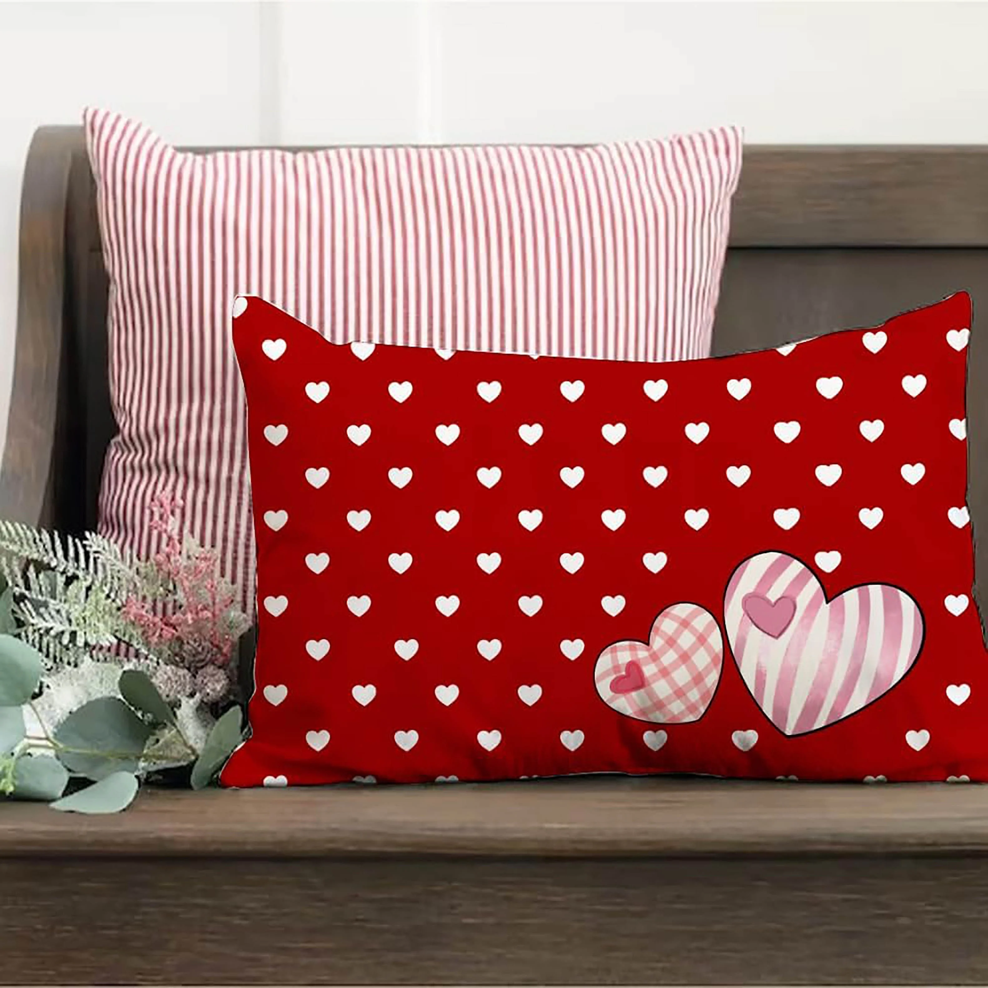 1pc Red Heart Polka Dot Themed Printed Lumbar Pillow Cover,Suitable for Sofa, Bedroom, Living Room,Office,Sweet Gift for Lovers.