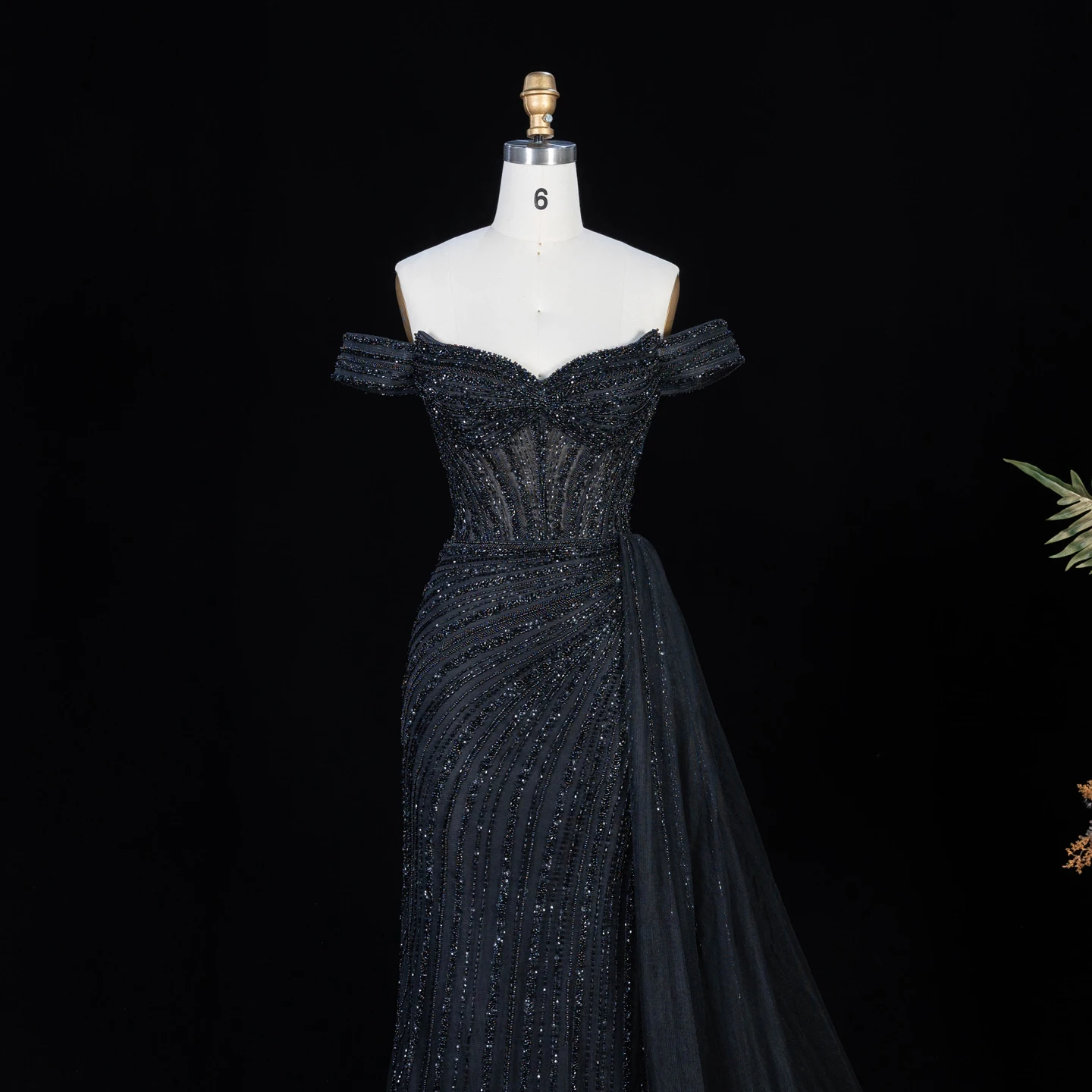 Sharon Said Luxuriöses Rosa Abendkleid, Schulterfrei, Herzausschnitt, Kristallperlen, Meerjungfrauen-Schnitt, Seitlicher Tüll, Formelle Partykleider SS005 Maßanfertigung – Detail 17