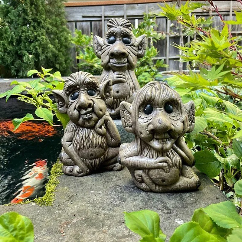 New spot outdoor bark figures tribal savage decorations resin crafts savage sculpture garden ornaments