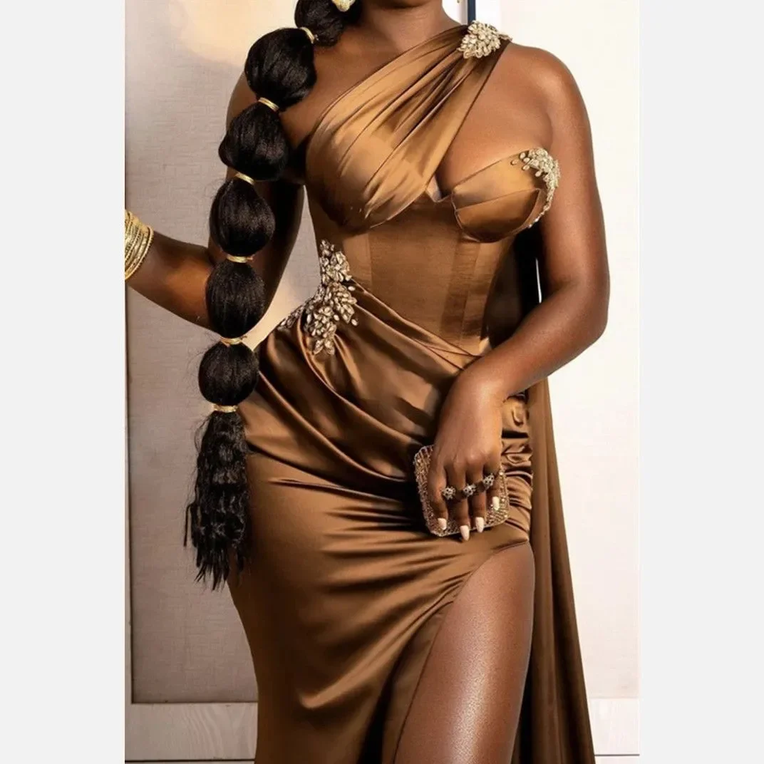 فستان كوكتيل بني بكتف واحد للفتيات بأكمام حورية البحر وحفلات التخرج وأعياد الميلاد