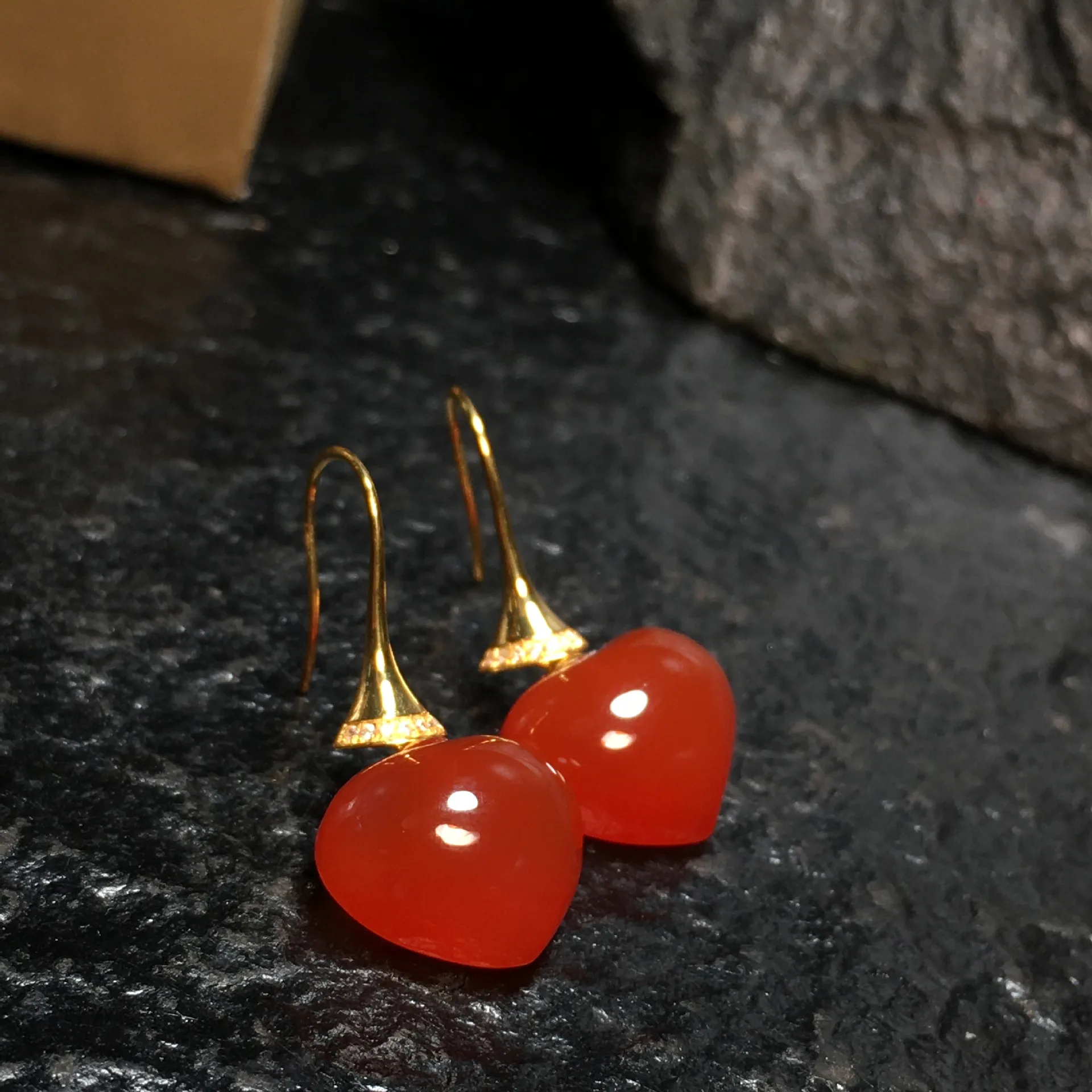 Fine Baoshan Red Agate Earrings, Natural Ice Red 18K Gold Heart-Shaped Flawless, Elegant Gemstone Jewelry Gift for Women
