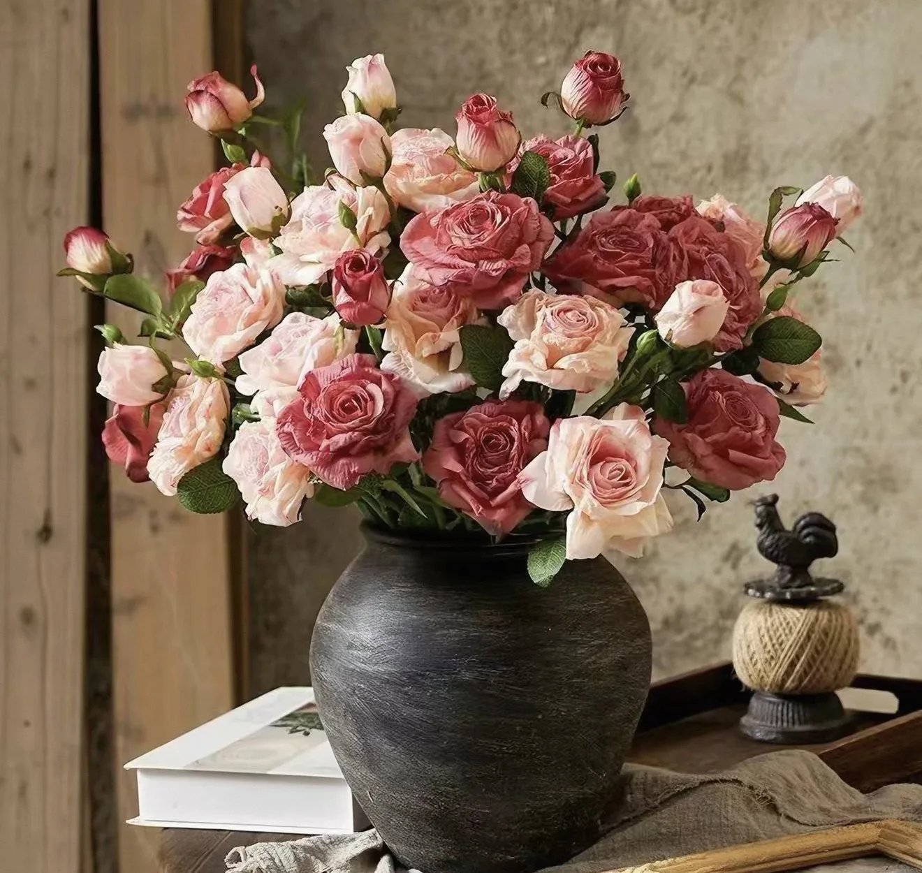 Modern Home Decoration Handcrafted Nordic Artificial Flowers Mixed Metal Vases High Simulation Long Lasting Elegant Flower