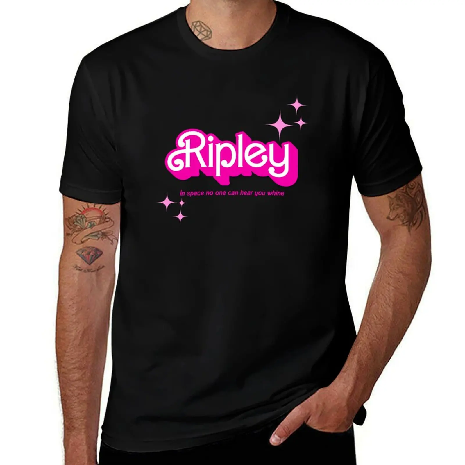 Ripley: THE strong female character, because in space no one can hear you whine. T-Shirt Plus Size Gym Sports T-Shirt