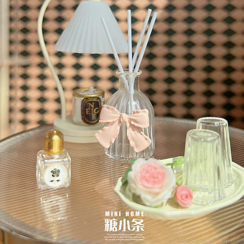 Dollhouse Mini Miniature Butterfly Vase Perfume Bottle Ob11 Model Blythe Dollhouse Water Cup Glass Decoration