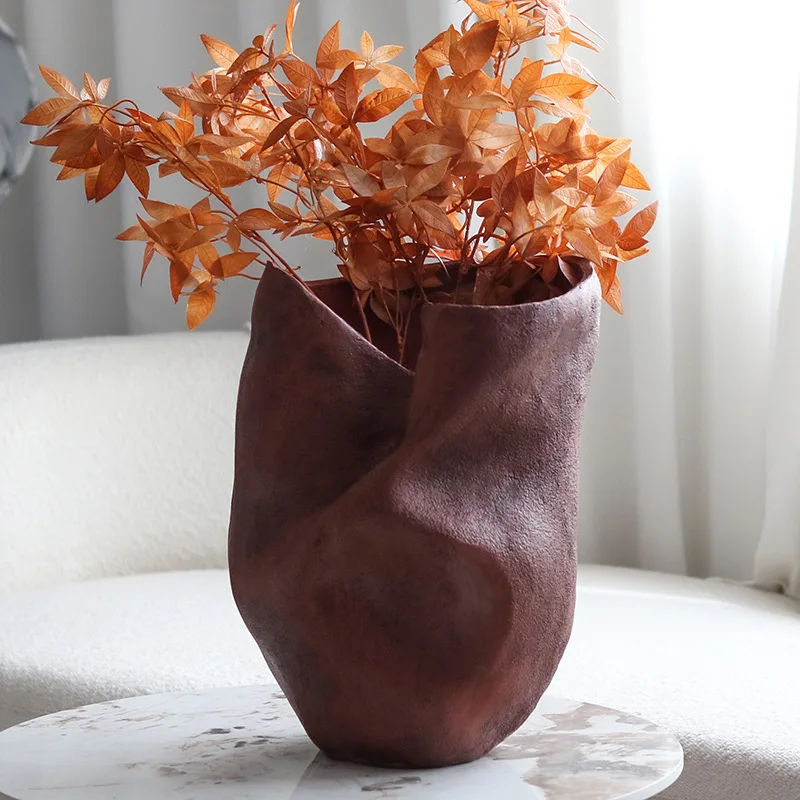 

Modern Nordic geometric art creative resin vase designer's sample room irregular flower vases Wabi-sabi style ornaments