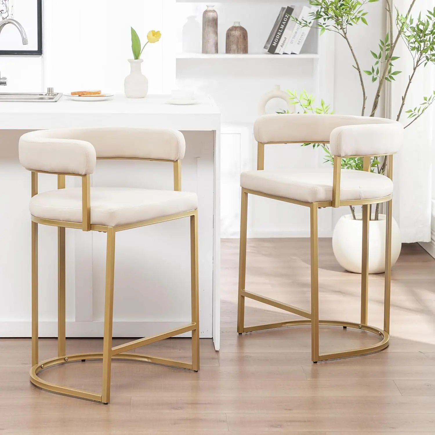 

Золотые барные стулья для барной стойки, комплект из 2 штук, современные барные стулья с велюровой обивкой и изогнутой спинкой, высота 26 дюймов, с возможностью индивидуального заказа.