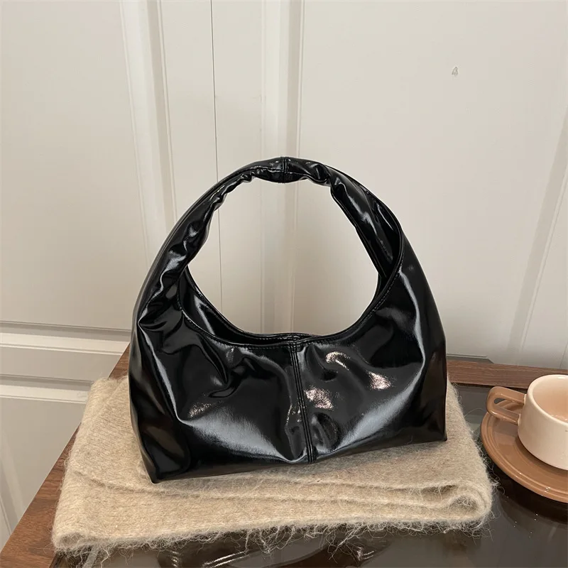 

Fashion Leather Underarm Bags Women Temperament Clutch Handbags Shoulder Bag Ladies Trendy Simple Female Vintage