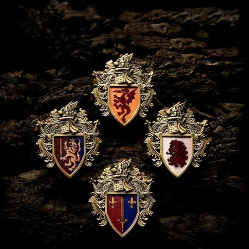 Warhammer The Old World Bretonnian Knight Heraldry Banner Faction Insignia Brooch Merchandise Game Peripheral Badge Gift view 2