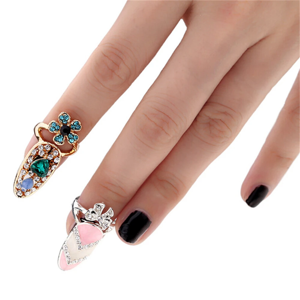 Exquisite Rhinestone Nail Ring Luxury Crown Finger Accessories for Women Fashion Bride Wedding Jewelry Delicate Party Gifts