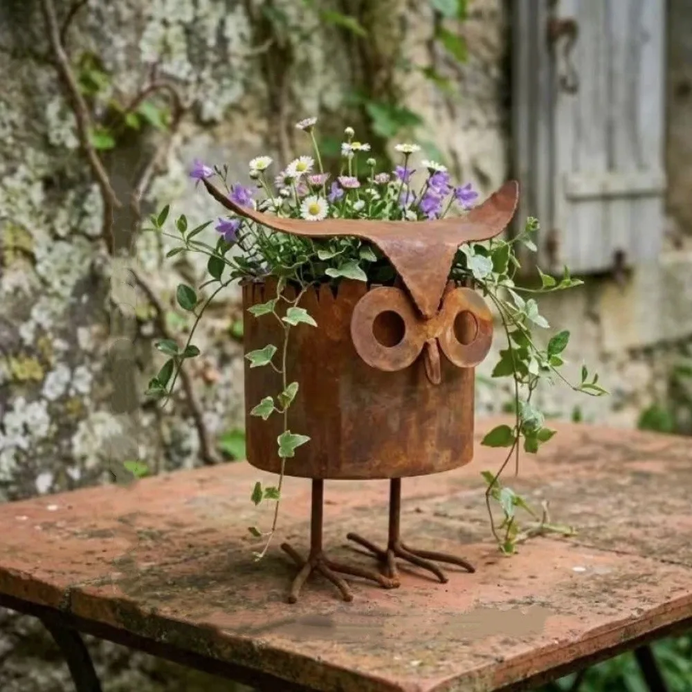 Plant Pot Metal Owl Flower Pot Retro with Legs Owl Ornament Weathered Finish Drainage Hole Plant