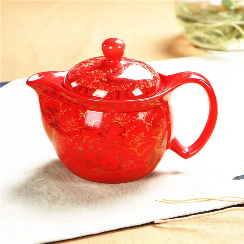Special Sale with Filter Red Wedding Gift China Grab Teapot Set Handle Ceramic Ceramic 401-500ml Tea Pot Strainer