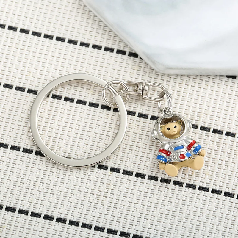 A Creative High Beauty Little Bear Astronaut Keychain