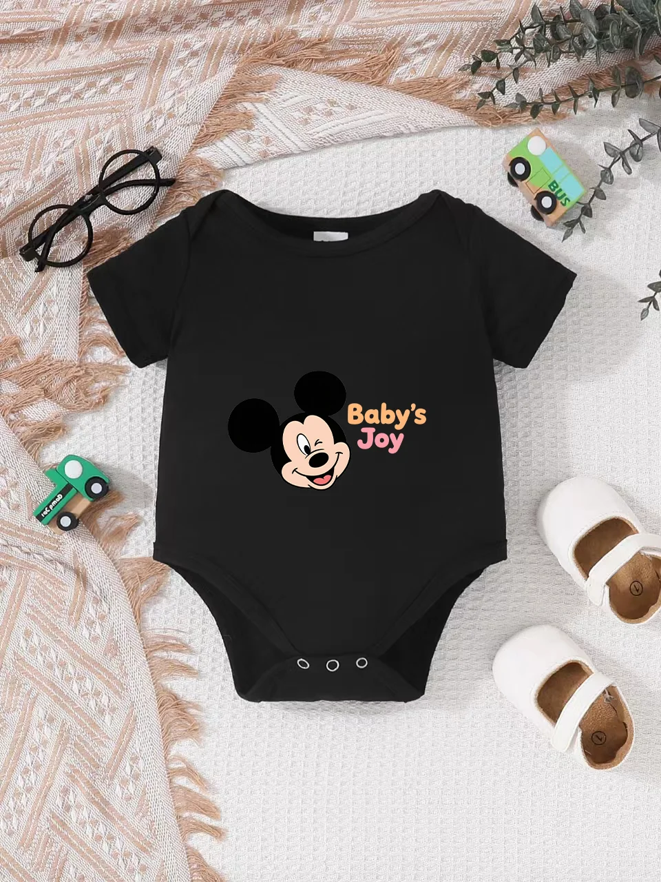 

【Officially Authorized】 Disney Mickey Mouse Baby triangle onesie | Soft Skin-Friendly Fabric with Mickey Head & "Baby's Joy"