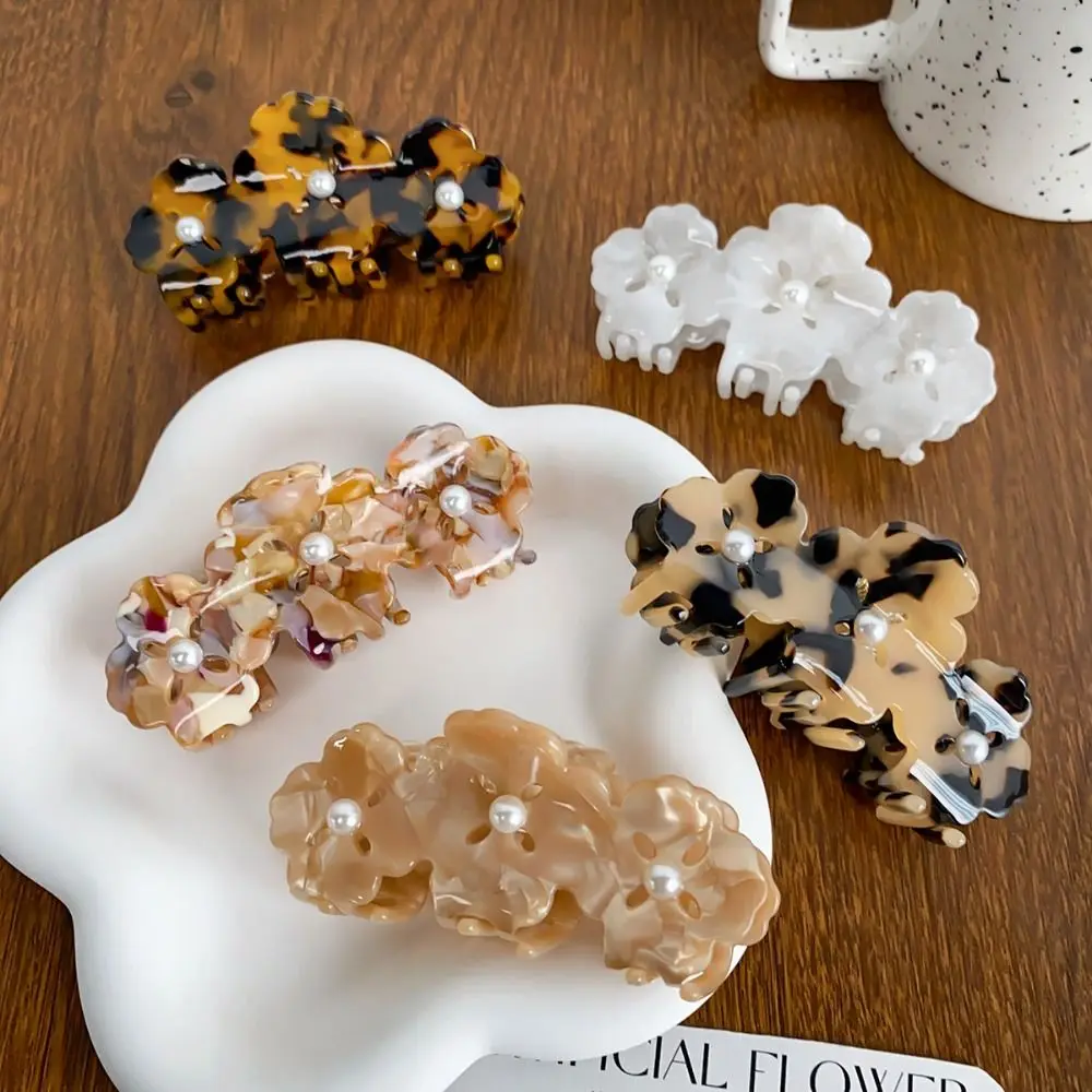 

Creative Pearls Flower Hair Claws Hairpin Headwear Acetate Hair Clip Geometry Hair Grab Girls