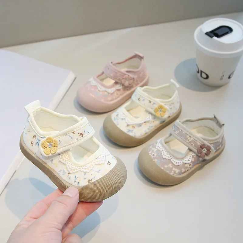 2026 Baby Toddler Shoes Children Square Mouth Floral Canvas Shoes Fashion Kids Girl Infant Breathable Board Shoe First Walkers