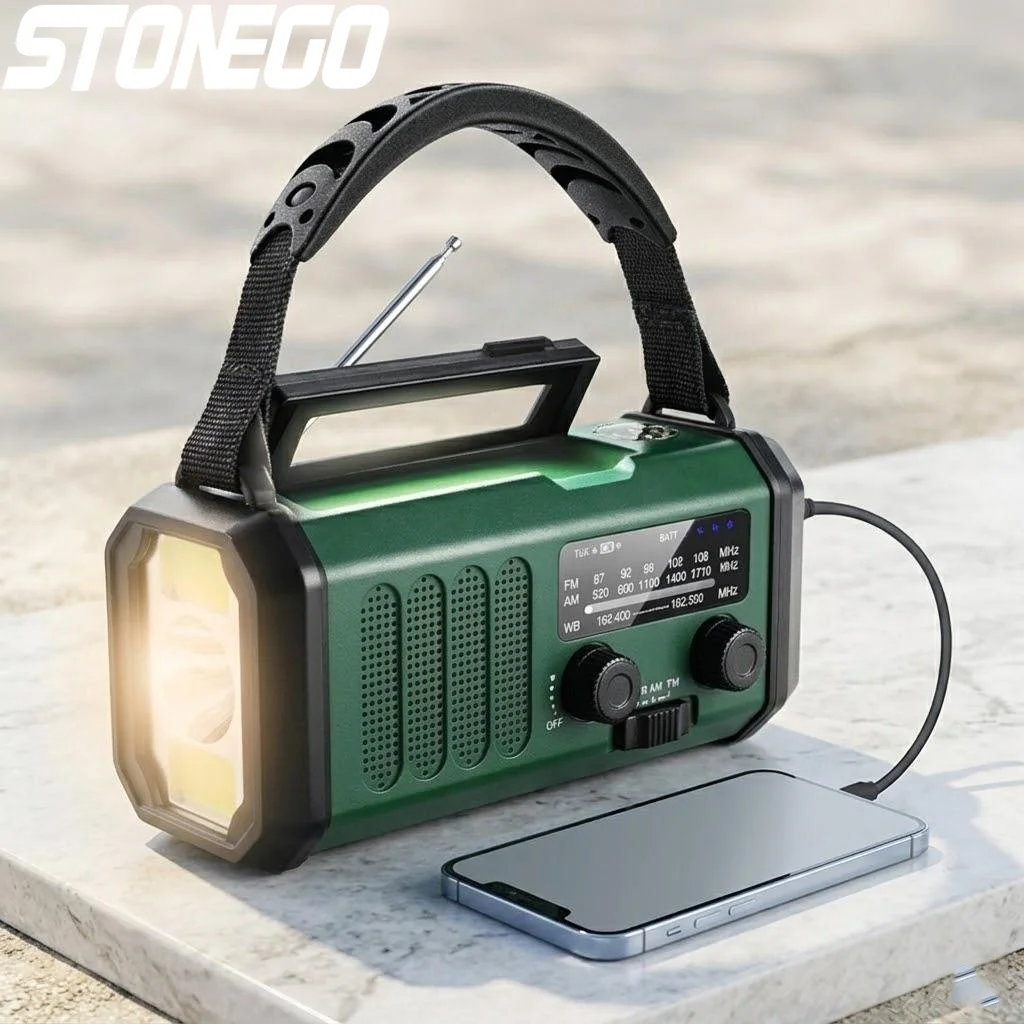 

Высокопроизводительное солнечное аварийное радио 10000 мАч с AM/FM, оповещением о погоде, зарядкой USB-C, фонариком, SOS-сигналом и компасом для использования на улице