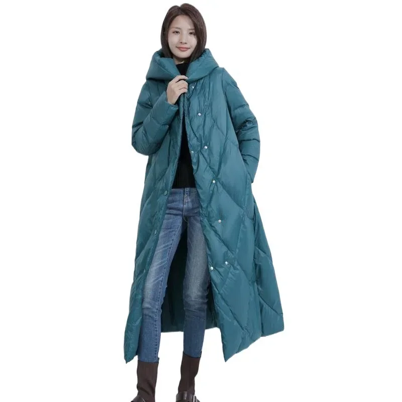 سترة بيضاء مبطنة للنساء سترات شتوية بقلنسوة أنماط طويلة واحدة الصدر معطف مقاوم للرياح ملابس ثلج فضفاضة غير رسمية ملابس خارجية