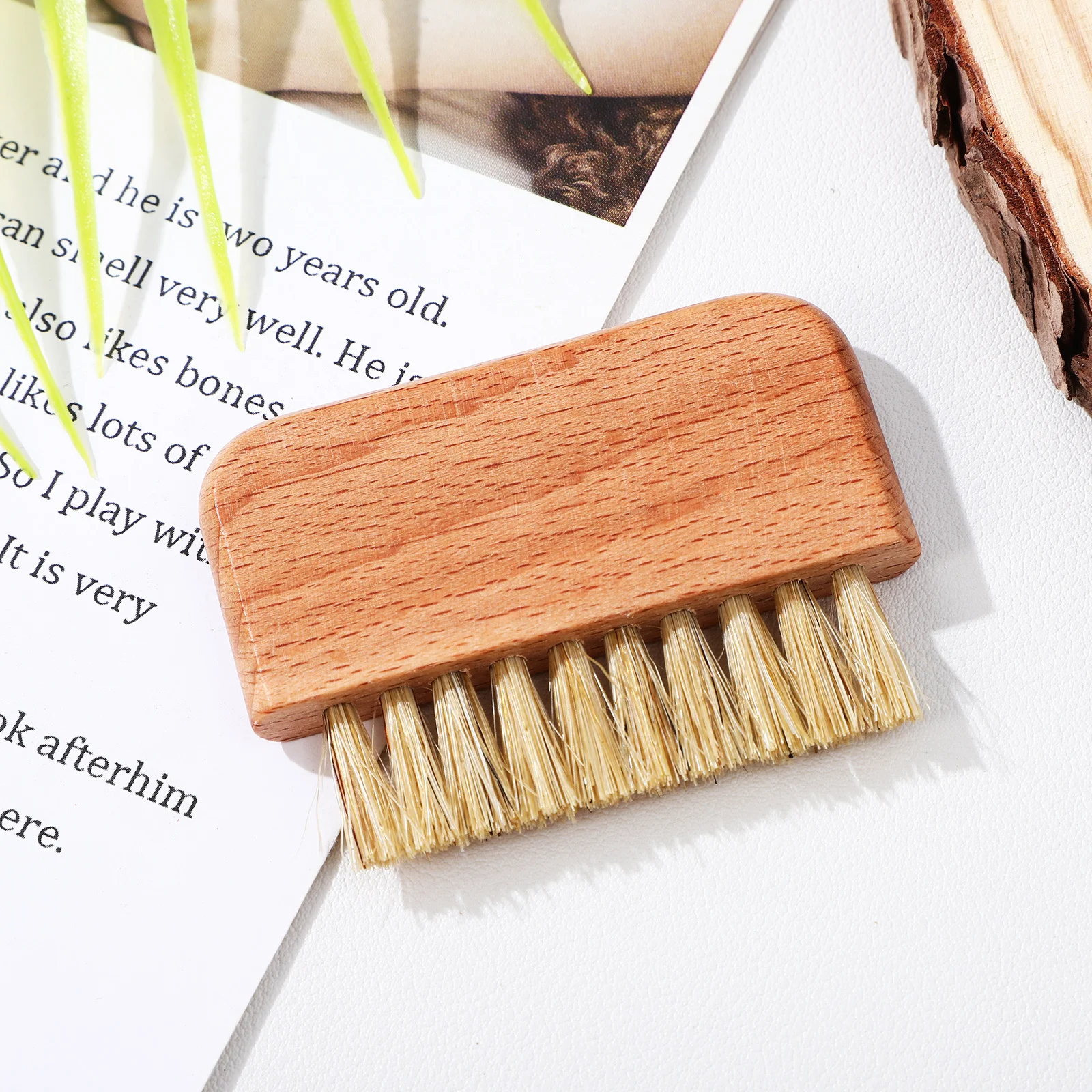 

Wooden Nail Brush Stiff Bristles Deep Clean Finger Nail Scrubber Reusable Pedicure Tool Dense Bristle Brush For Men Women