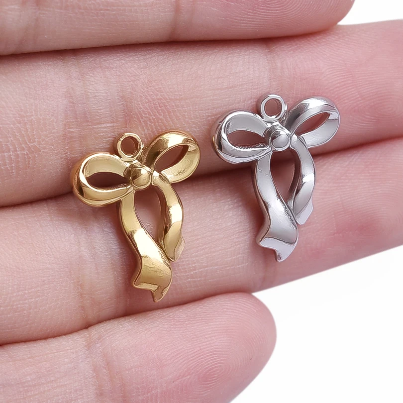 New Creative Bowknot Shaped Pendant Sweet Romantic Style Non Oxidizable Jewelry Accessories Handmade Diy Men Women Necklace Gift