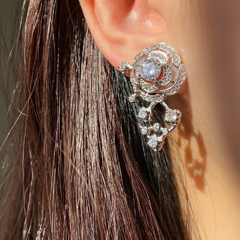 MDL Moissanit1 StyleWave تألق كاميليا أقراط النساء المتخصصة تصميم 18K مطلية بالذهب Mimetic Pinto روز سايكو أقراط #4