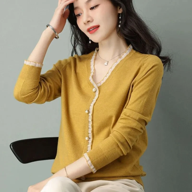 Women Sweater 2024 Spring Autumn Knitted Pullovers V-neck Slim Fit Bottoming Shirt Solid Soft Knitwear Jumpers Basic Sweaters