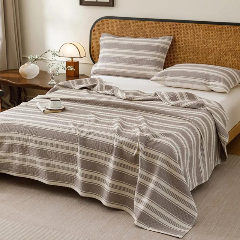 New striped cotton cotton yarn three-layer yarn blanket single piece towel quilt summer cool quilt, no pillowcase