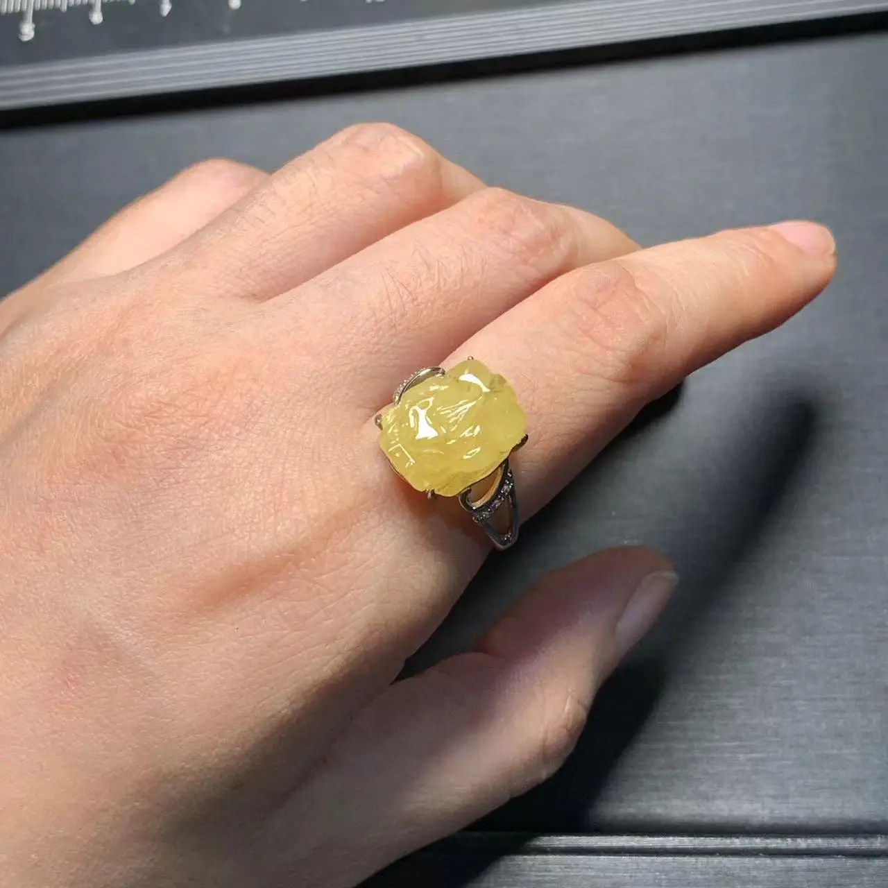 thumb