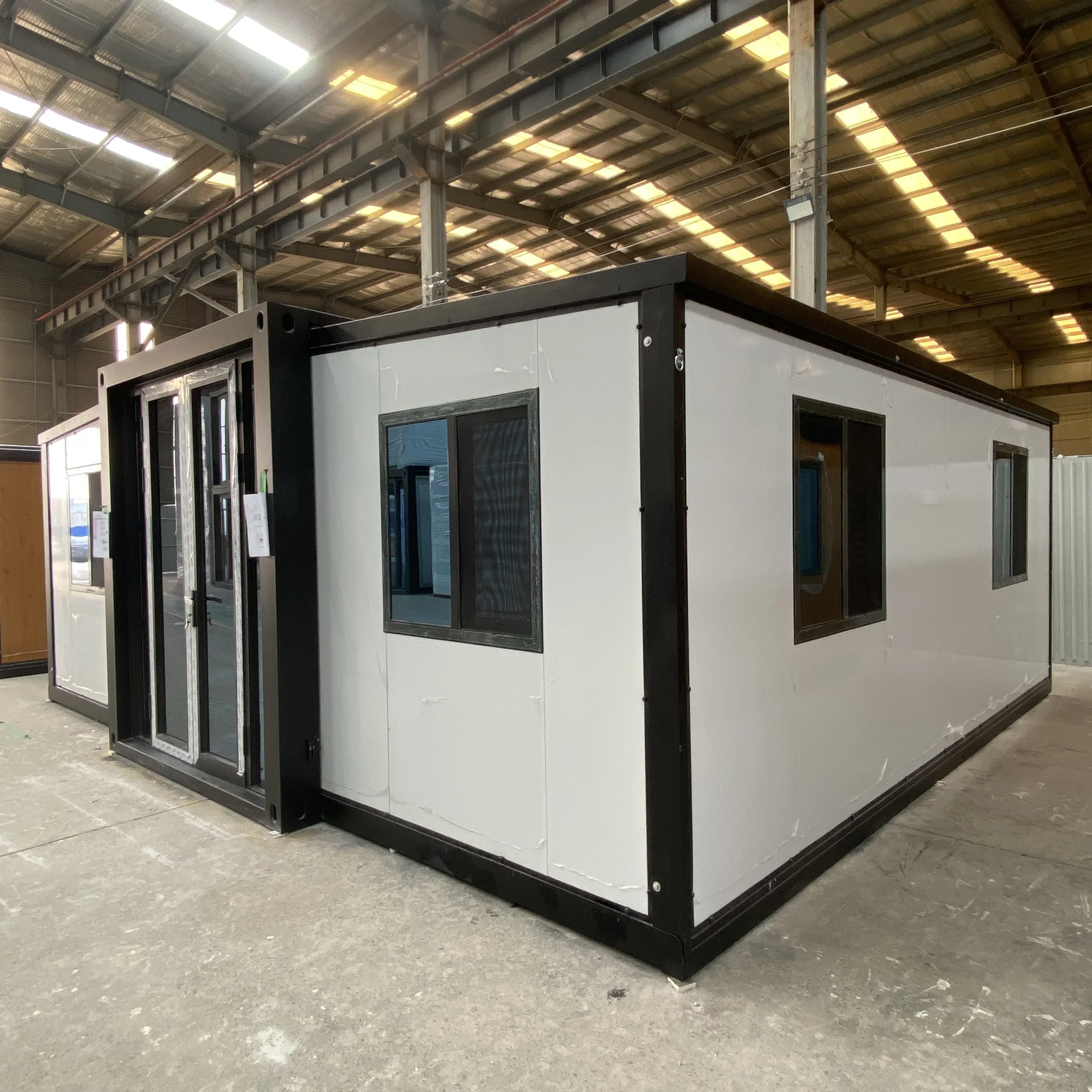 Advanced 20ft Modular Expandable Container House 3 Bedroom Apartment Kitchen Bathroom Portable for Hotel Casa Contenedor