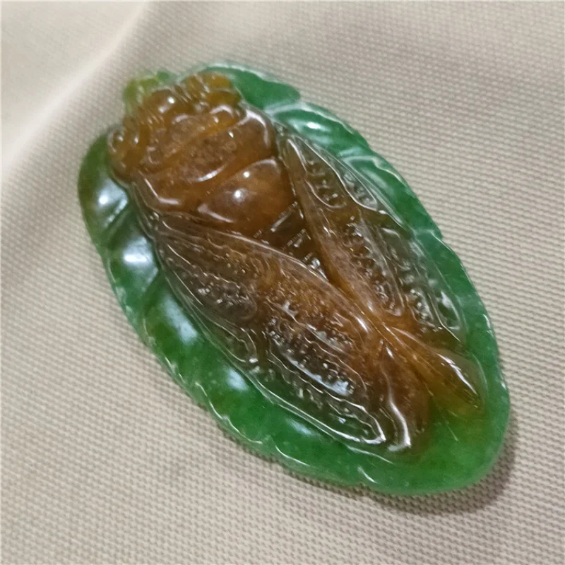 

Burmese Jade Optimized Jadeite Dry Green Cicada Pendant Jade Cicada Hanging Ornament Natural Jade Jewelry