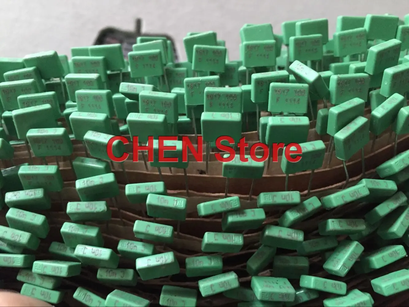 

20PCS/50PCS VISHAY ERO MKT1817 0.01UF 100V 103 5% P5MM green Audio Correction Film Capacitor 10NF/100V 103/100V 0.01uF/100v