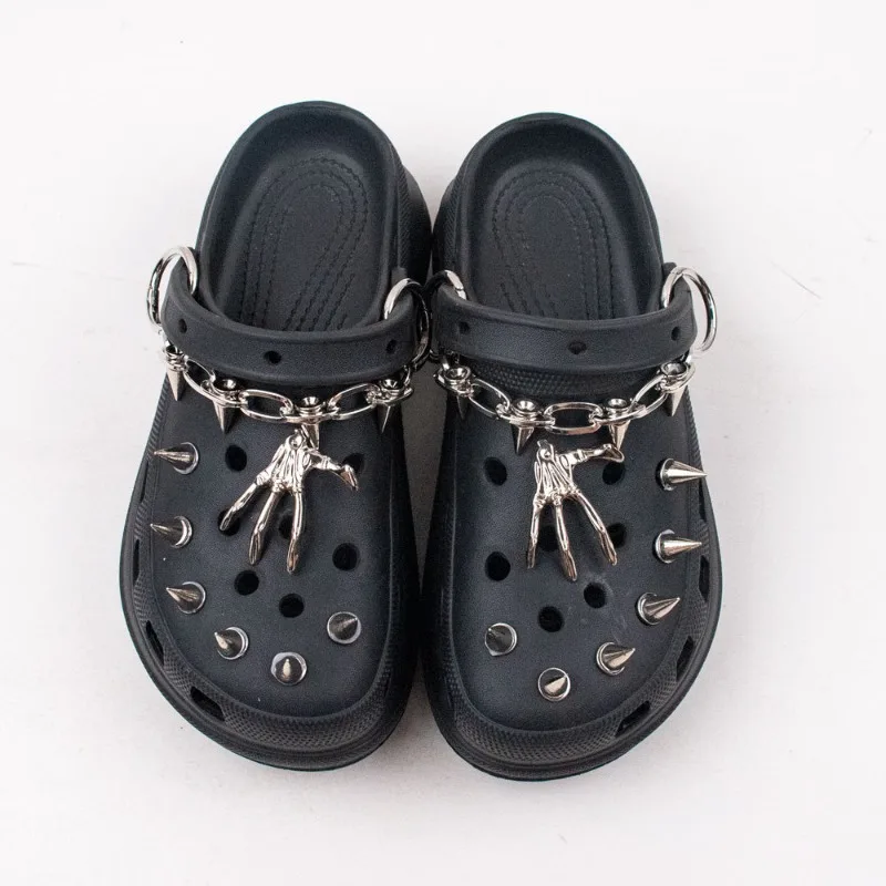 

DIY Metal Rivet Punk Shoe Charms Designer Vintage Fashion Clogs Accessories Luxury All-match Cool Street Decorations for Crocs