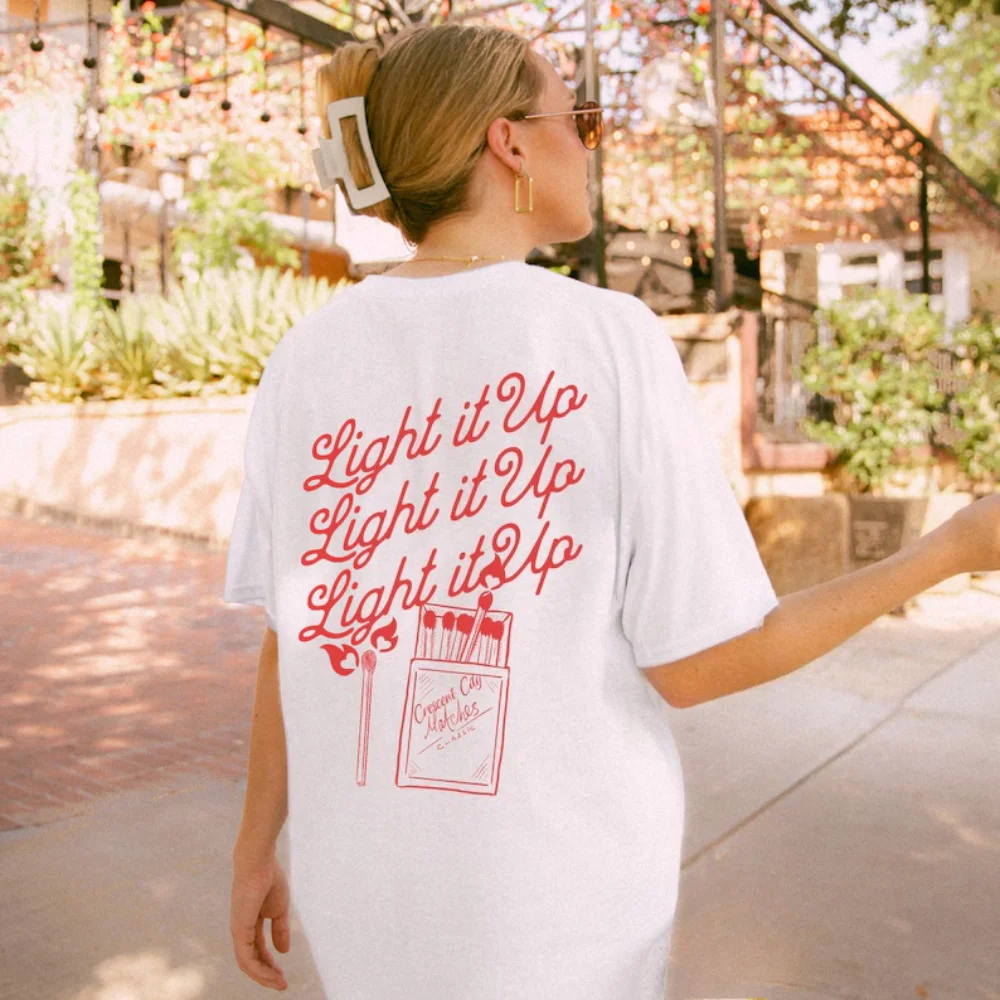 Vintage Women's Crescent City Sarah J. Maas Bryce Quinlan Light It Up Graphic T Shirt Men Tee Summer Oversize Bookish Merch