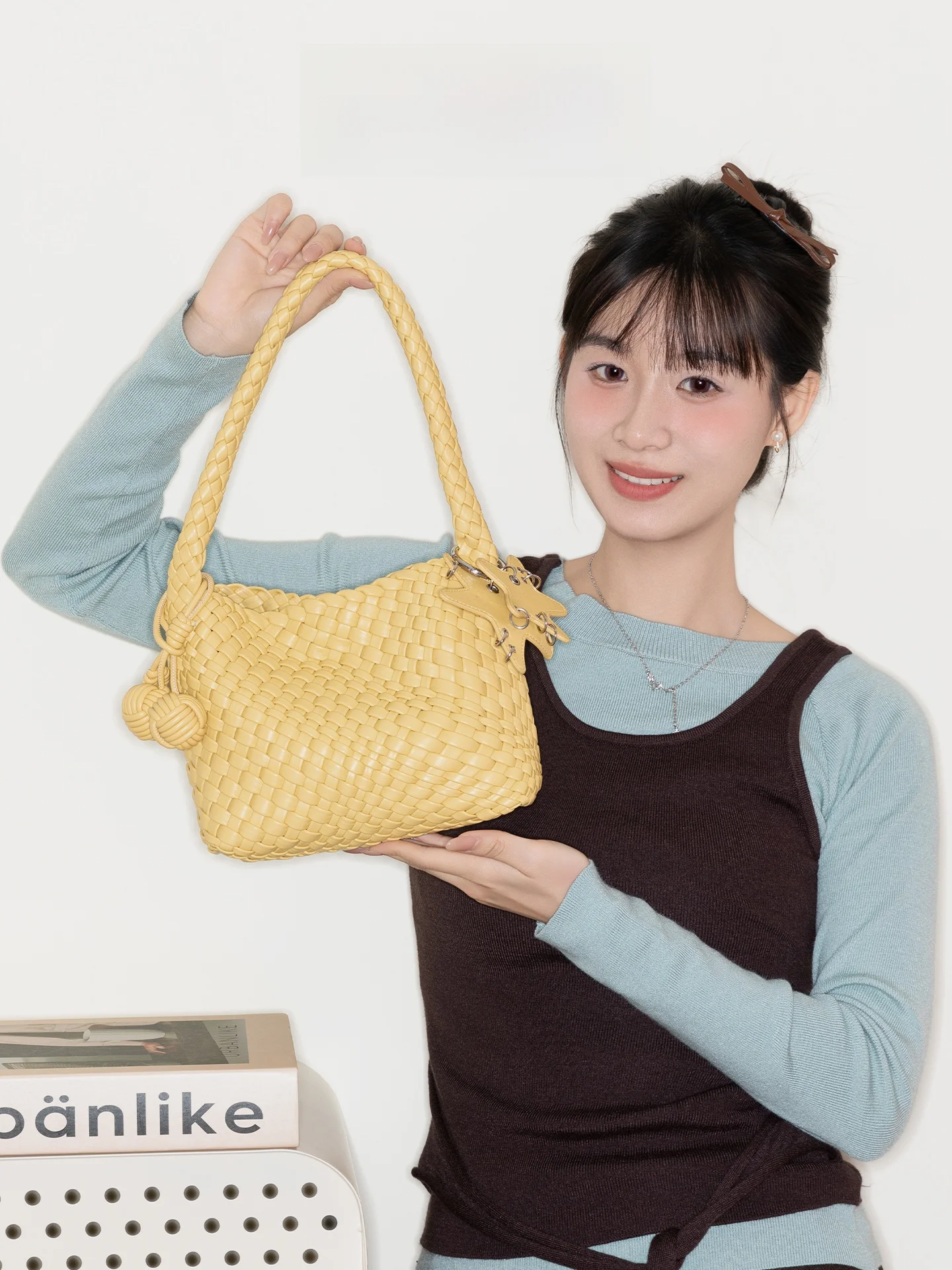 

Orange Girl Commuter Basket Weave Tote Bag Single Shoulder Crossbody Bag Handbag Soft Synthetic Leather Magnetic Buckle Closure