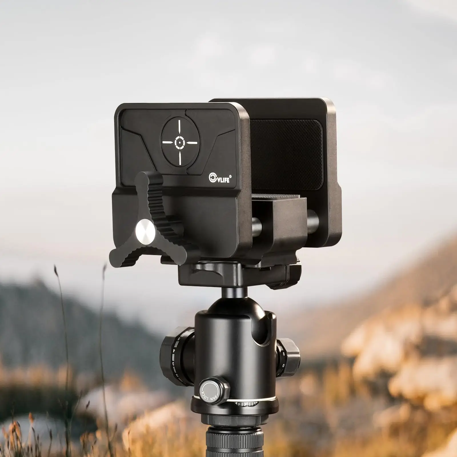 

Rest Head Clamp Lightweight Aluminum Alloy Universal Saddle Clamp Mount 1/4" 3/8" Screw Holes for Monopod Bipod Tripod Stand