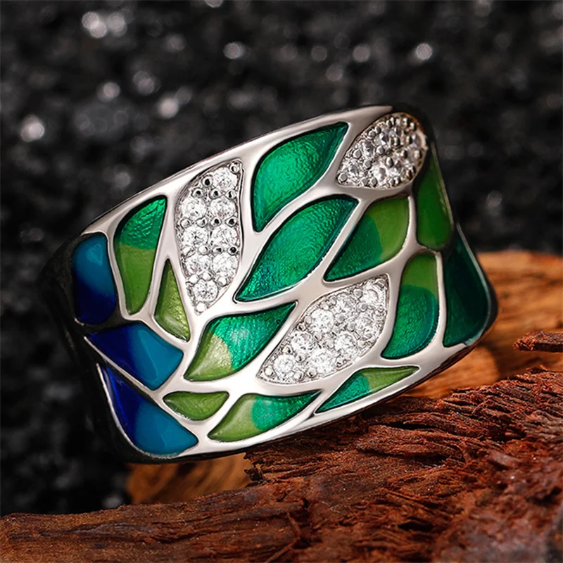 2024 Bohemia Style Green Leaf Enamel Ring for Women Charming Ladies Rings Dance Party Fancy Birthday Girl Gift Fashion Jewelry