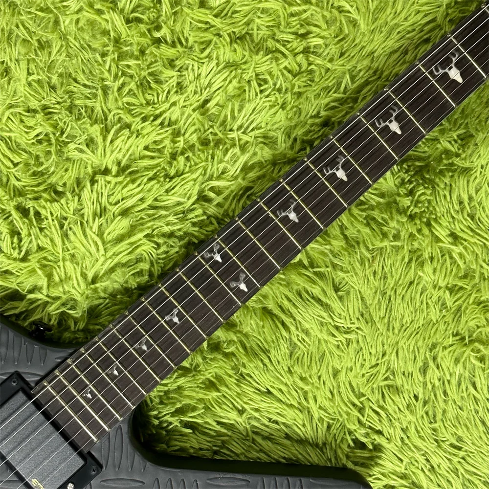 In stock High Quality Black electric guitar Order will be shipped immediately guitars guitarra