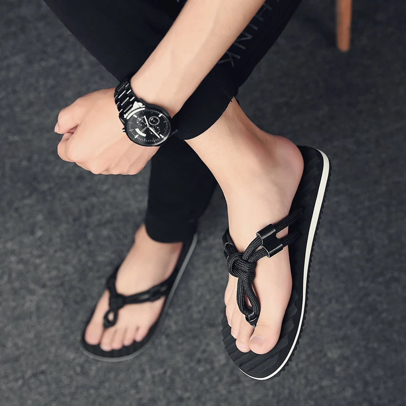 

Men's Plus-size Summer Flat Soft Anti-slip Ultra-light Lightweight Retro Solid Color Casual Beach Indoor Sandals Flip-flops