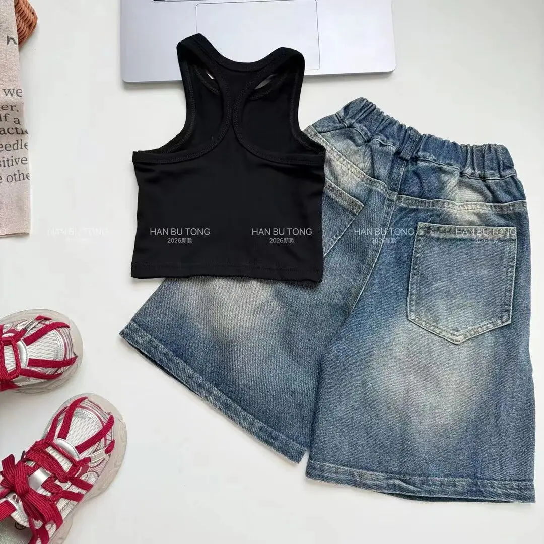 Girls' Set New Mid sized Children's Short sleeved T-shirt Children's Fashionable Girls' Cowboy Five point Shorts Two piece Set