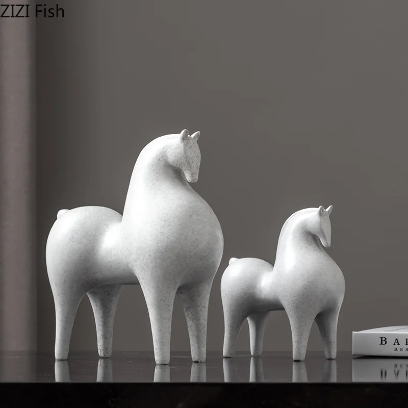 Creative White Horse Resin Sculpture Modern Crafts Ornaments Desk Decoration Minimalist Horse Statue Room Aesthetic Decor