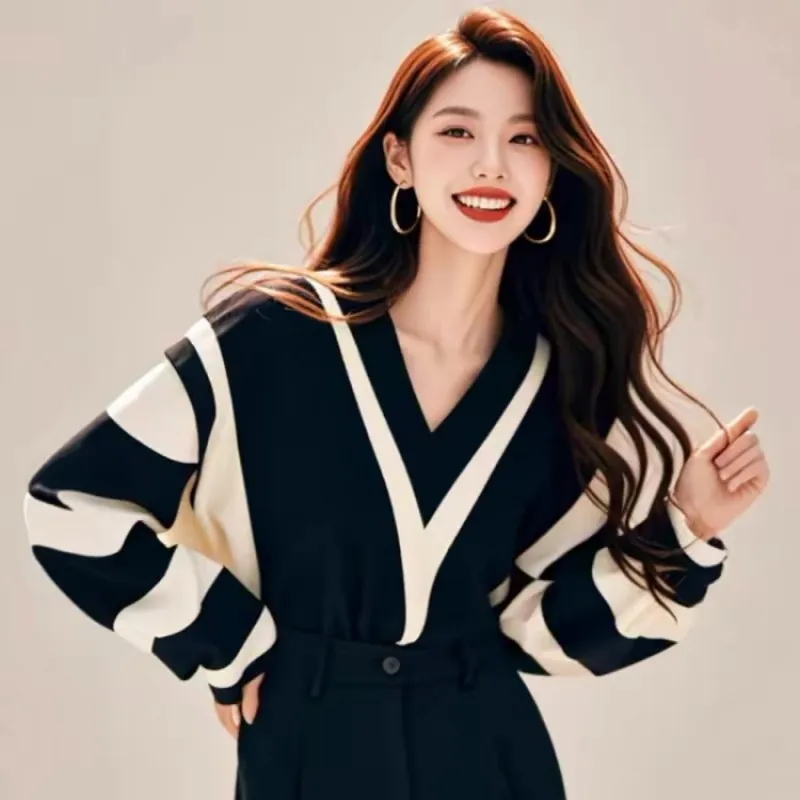 Faionable Top V-Ne de punto Bla blanco a rayas pequeño irt para mujeres Outlet Store Marca Commute Sle Versión coreana Largo...