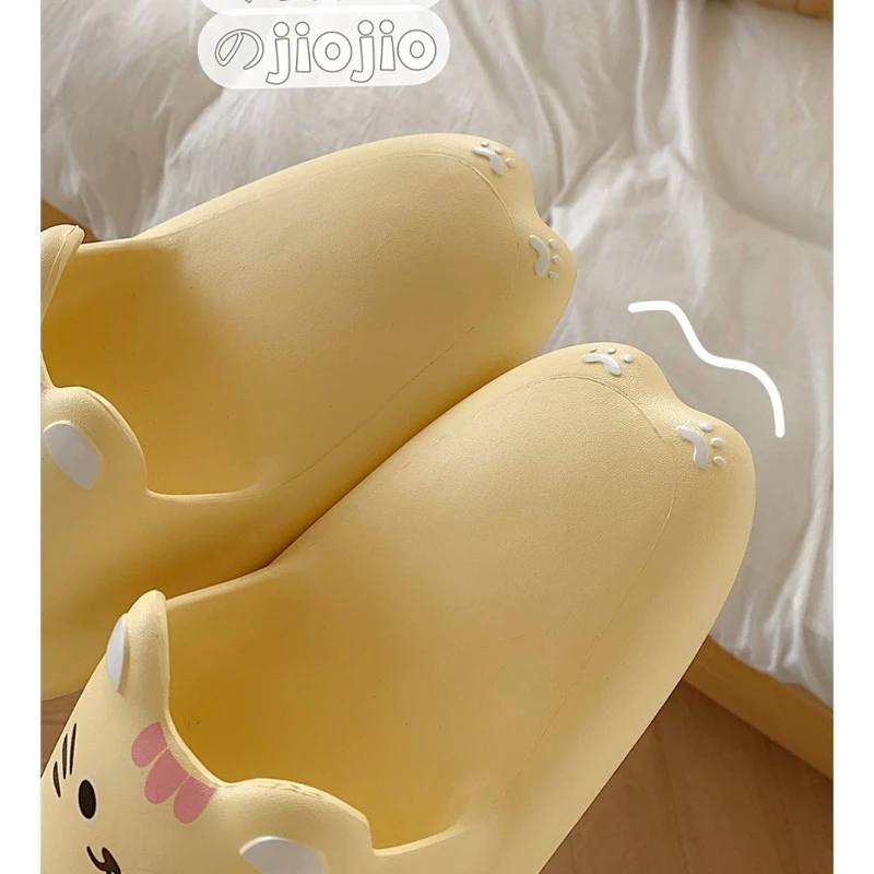 Cute Yellow Cat Indoor Beach Slippers Women Men Summer Platform Shoes Soft EVA Thick Sole Girls Bathroom Slides