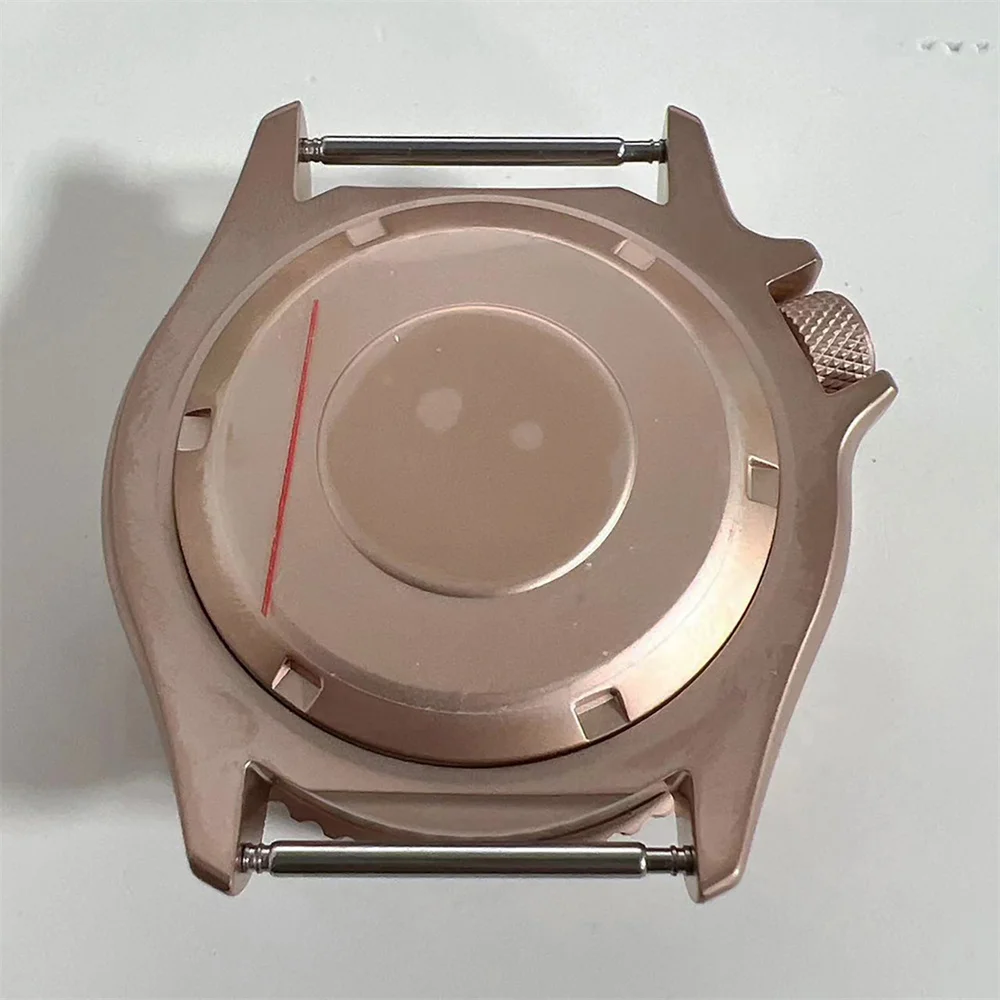Cassa dell'orologio in oro rosa con sabbiatura da 41.5MM adatta per movimento NH35 NH36 cassa in acciaio inossidabile 316L quadrante da 28.5mm