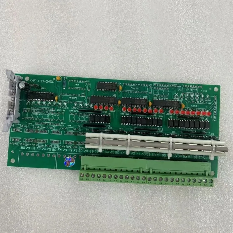 Vertical Molding Machine Output Board CE-103D JS103D 24V Industrial Control Accessory For  Machine