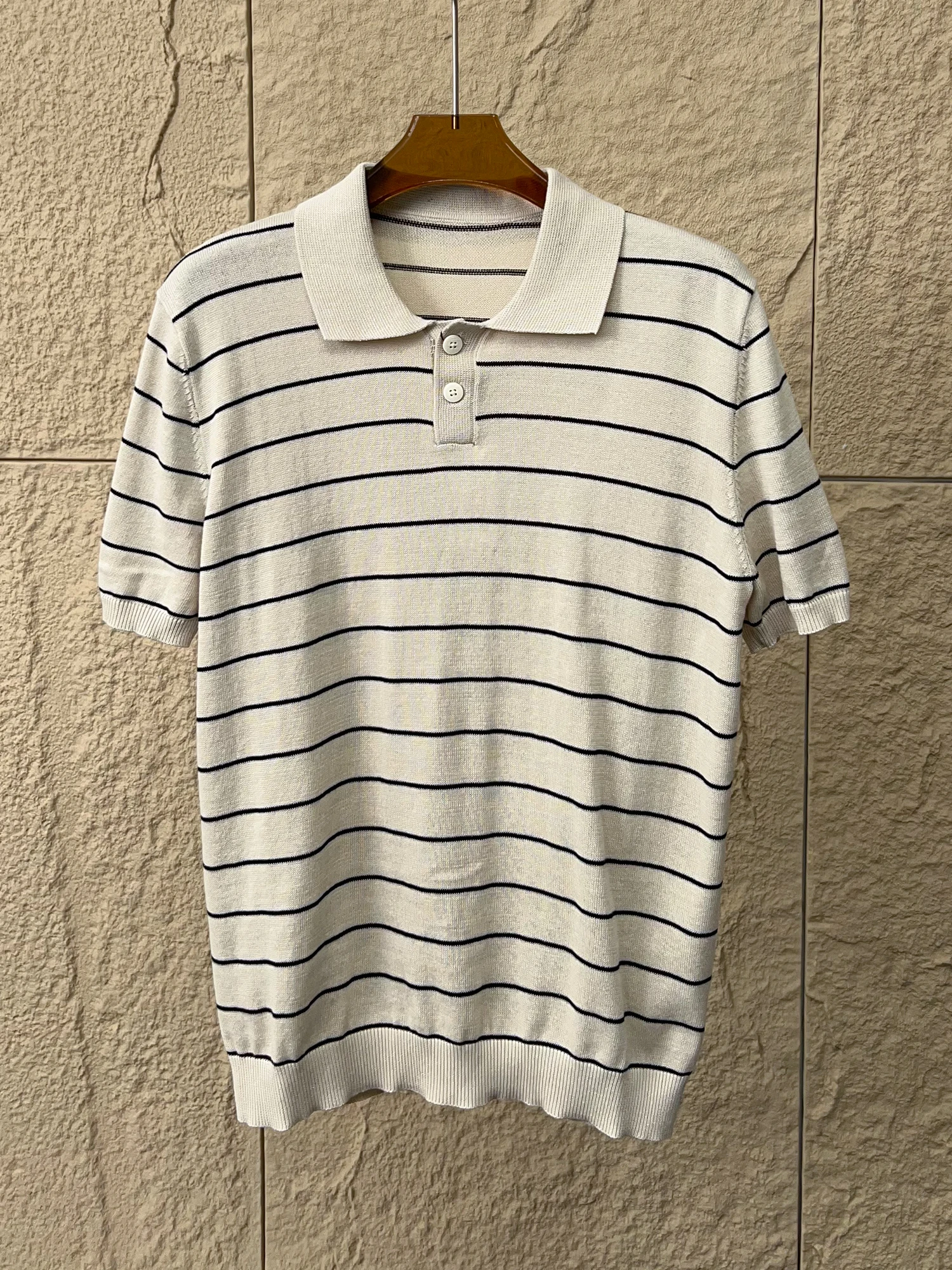 

Men's Comfortable Knitted Short Sleeve Shirt Summer Breathable Sweat Absorbent Regular Fit Stripe Pattern