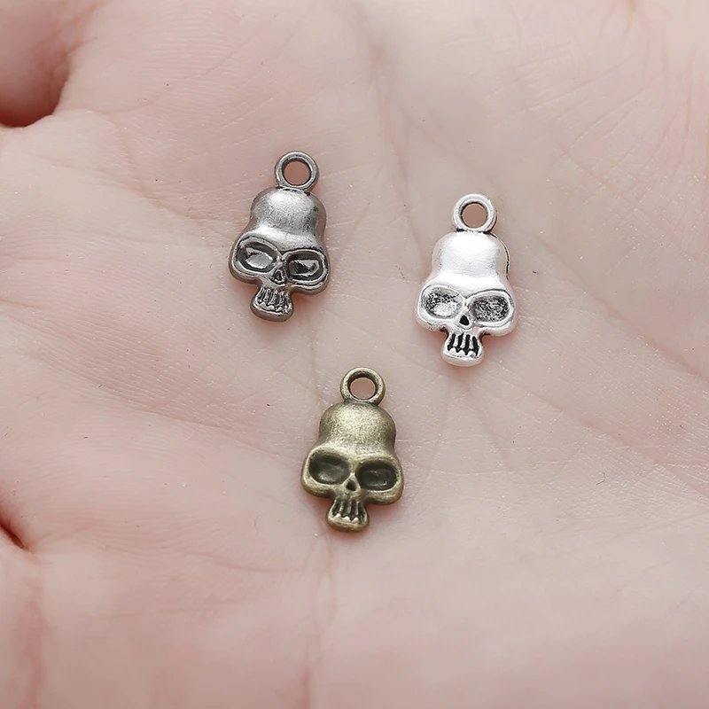 

50 pcs 3 colors Metal Zinc Alloy skull Charms Fit Jewelry Pendant For DIY Necklace Bracelet Jewelry Making Findings